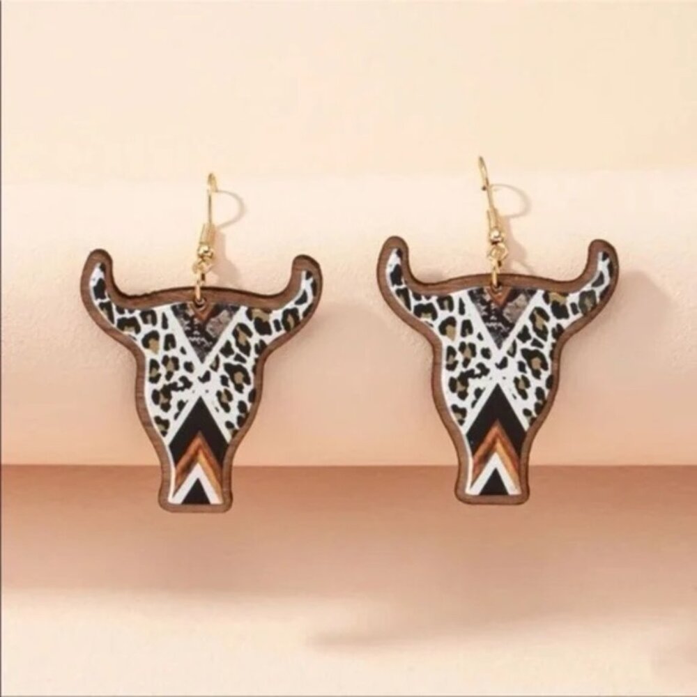 Wester Animal Leopard Print Drop Earrings wood material